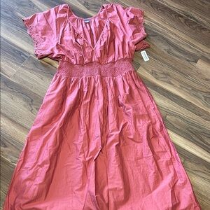 Old Navy Coral Lace Sleeve Dress